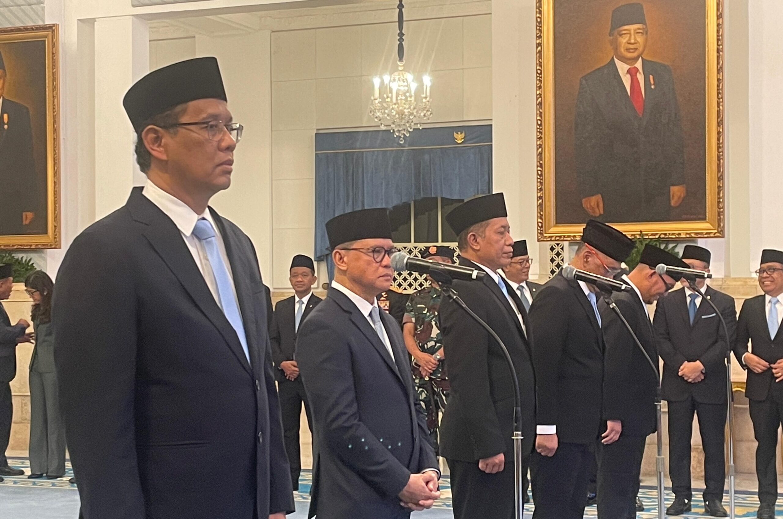 Prabowo Lantik 4 Menteri dan 1 Wakil Menteri Baru di Kabinet Merah Putih
